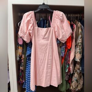 Like new puff sleeve dress